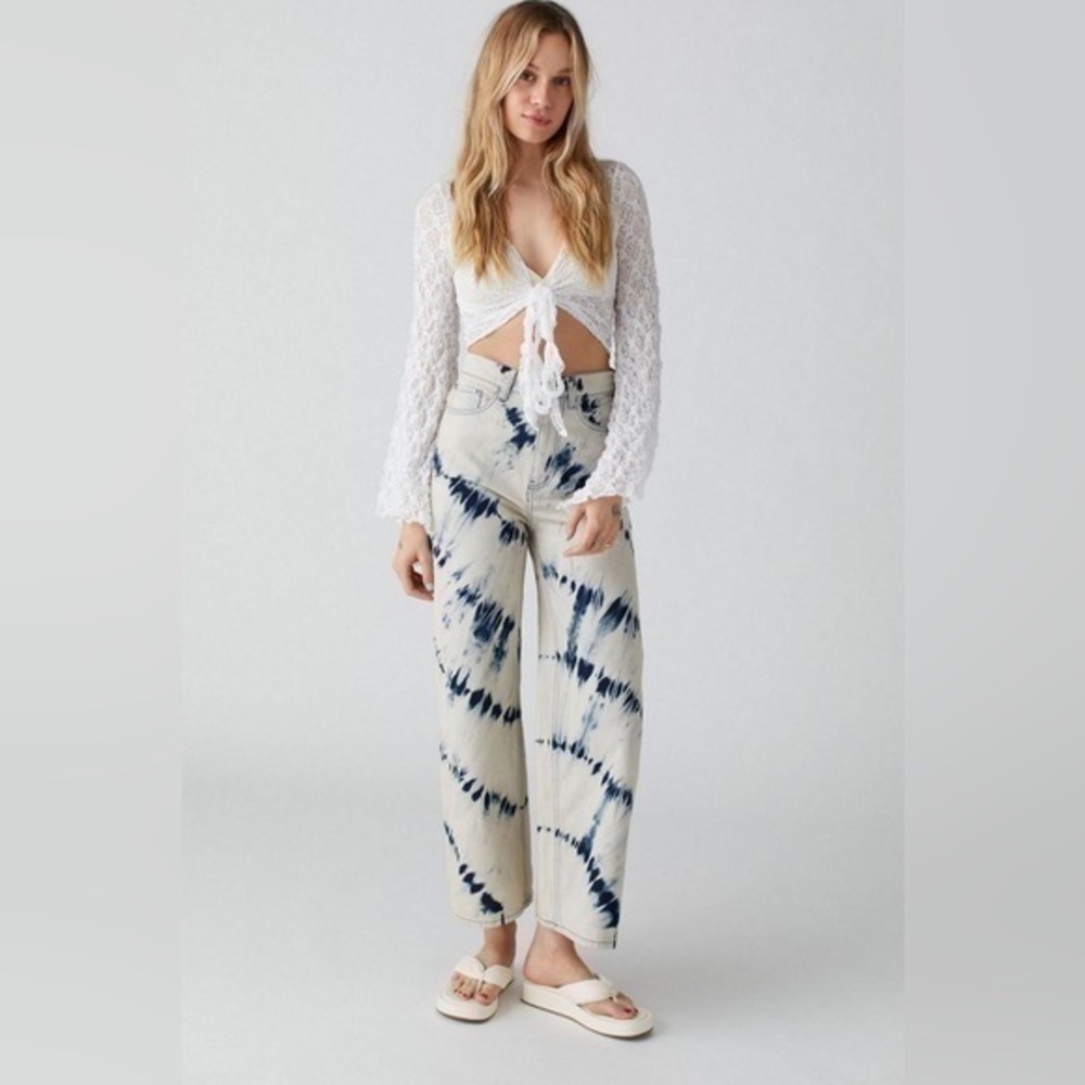 💋 NWT BDG Urban Outfitters Bleached High & Wide Jeans 👖 31